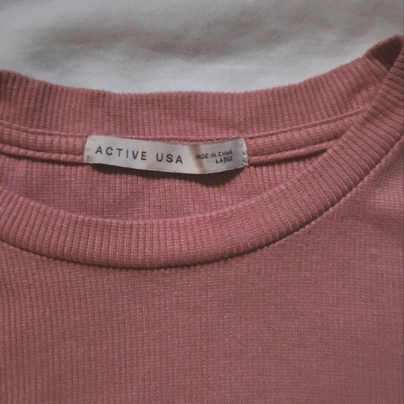 Active USA Women's Short Sleeve Top Tee (Large) - Picture 3 of 4